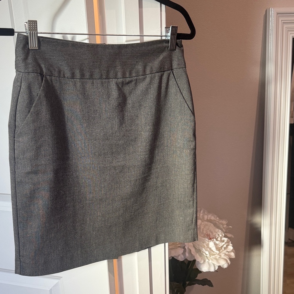 Banana Republic Charcoal Pencil Skirt Gray Size 2